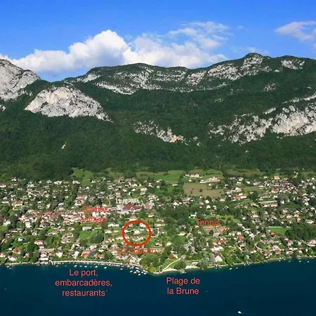 Apartment Adeline : 2 Chambres Au Calme, Situation Parfaite Entre Et Village, Avec Vue Lac, Piscine, Jardin Veyrier-du-Lac