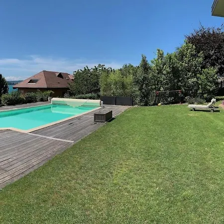 Apartment Adeline : 2 Chambres Au Calme, Situation Parfaite Entre Et Village, Avec Vue Lac, Piscine, Jardin *